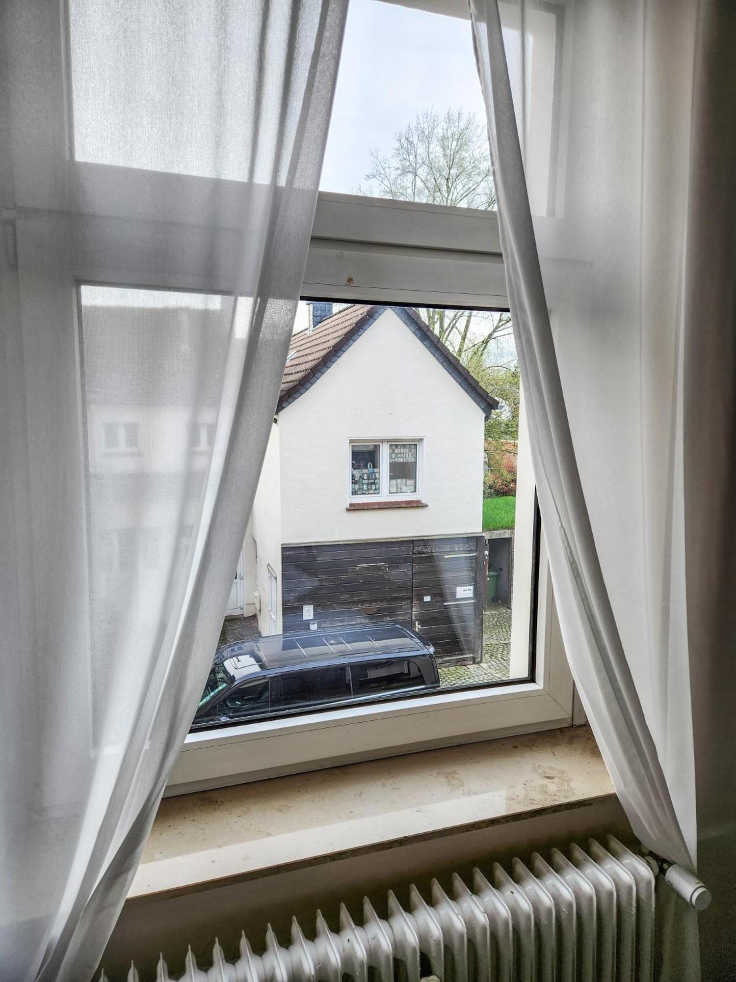 Geli Homes L1 - 2X Zimmer, 2X Kingsize Bett, 1 Bis 4 Personen, Parkplatz, Tv, Wifi, Top Kueche, Kaffee, Tee Lünen Kültér fotó
